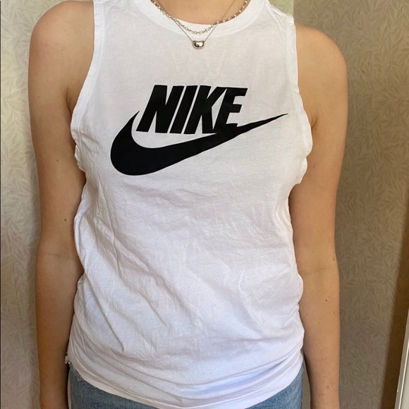 Nike Tops - Nike workout tank